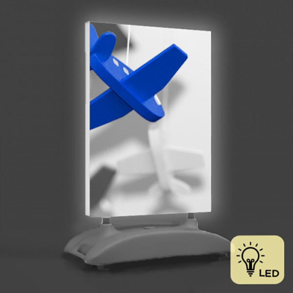 Lauko stendas TANK LED