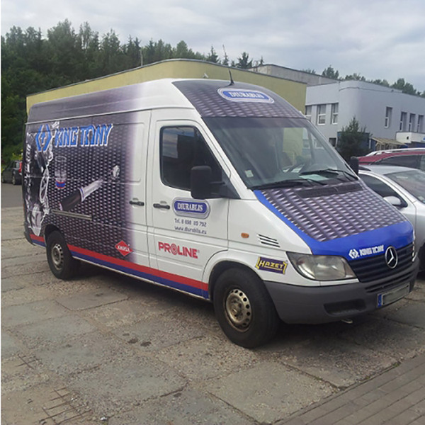 Spauda ant lipnios automobilinės plėvelės